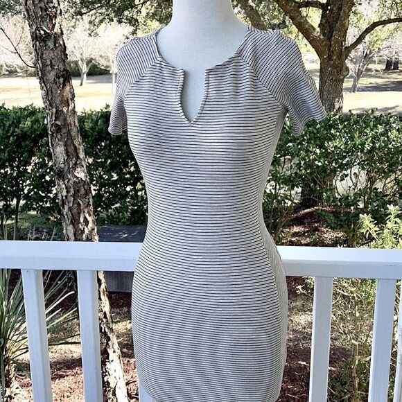 Three Dots Striped Split Neck Bodycon Dress - Picture 1 of 6